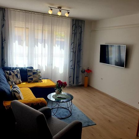 Apartment Mon Cheri-Located In A Quiet Neighbourhood Near Beaches Free Parking Pula Ngoại thất bức ảnh
