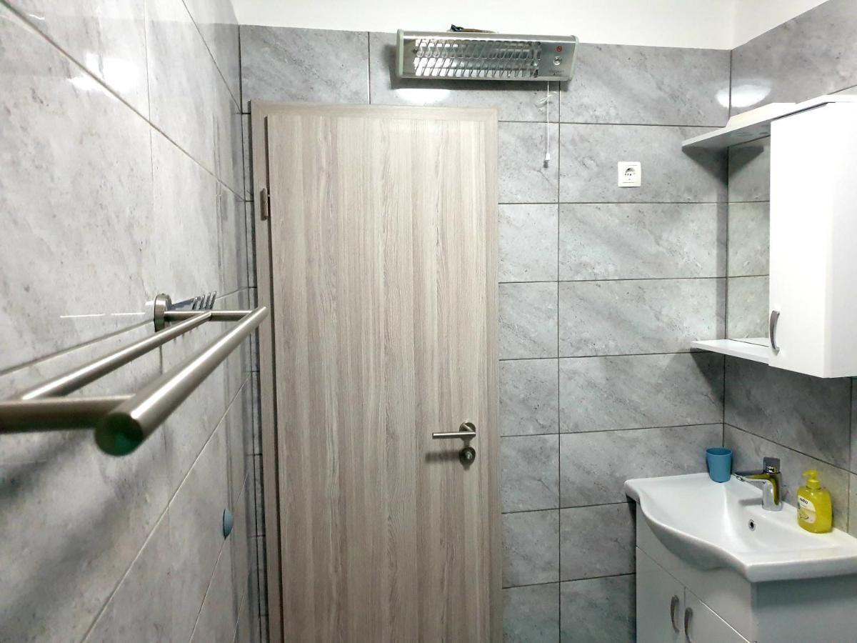 Apartment Mon Cheri-Located In A Quiet Neighbourhood Near Beaches Free Parking Pula Ngoại thất bức ảnh